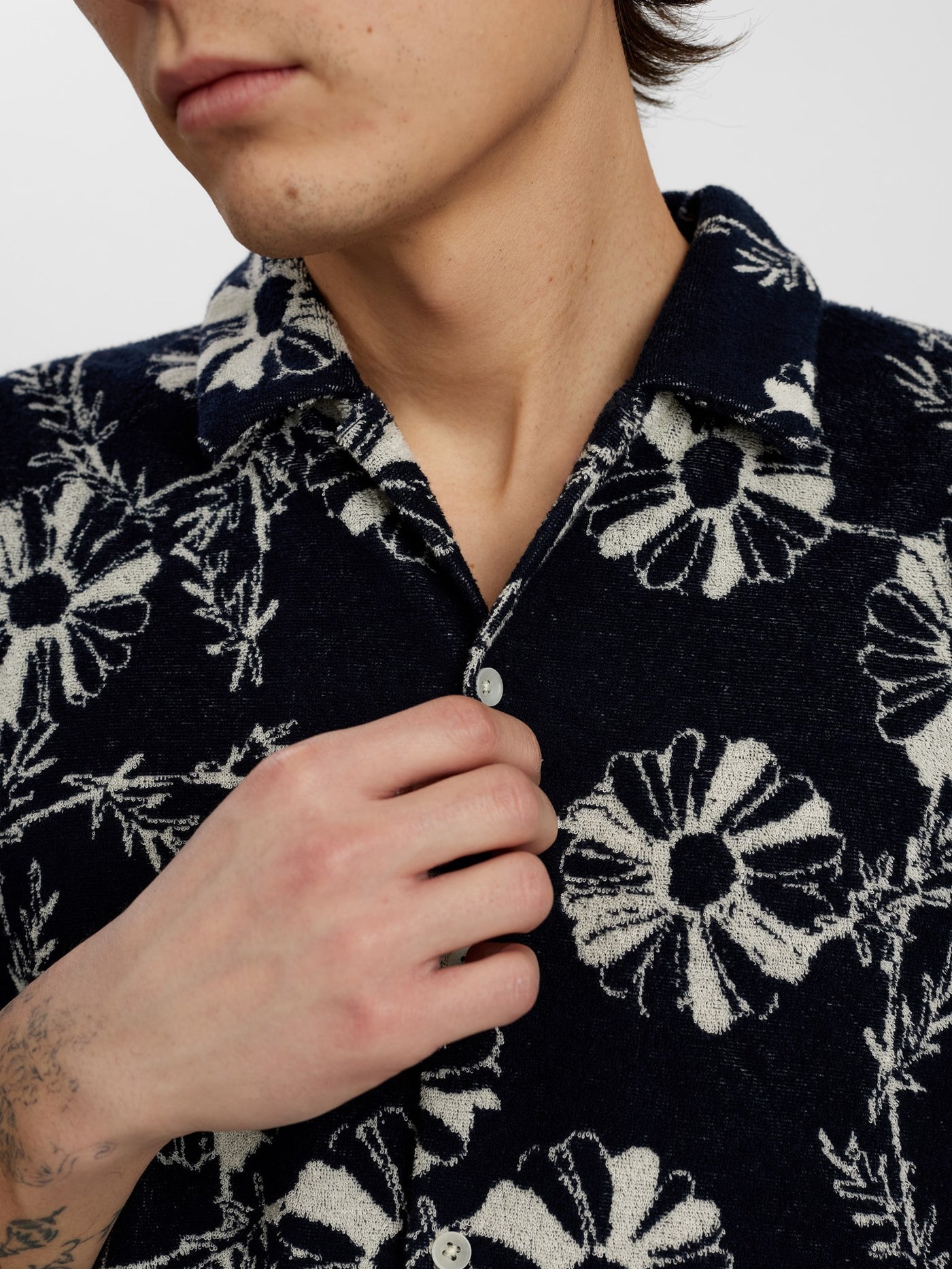 Akleo frotte aop shirt