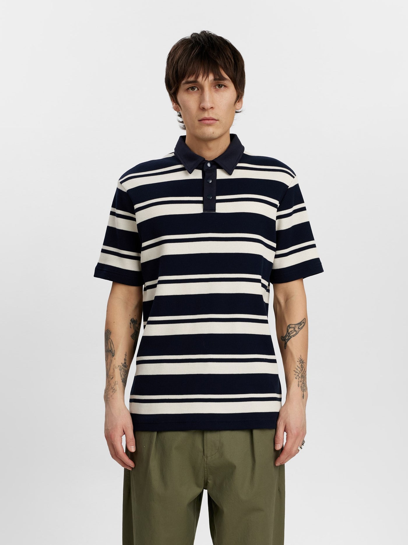 Akkikki waffle stripe polo tee