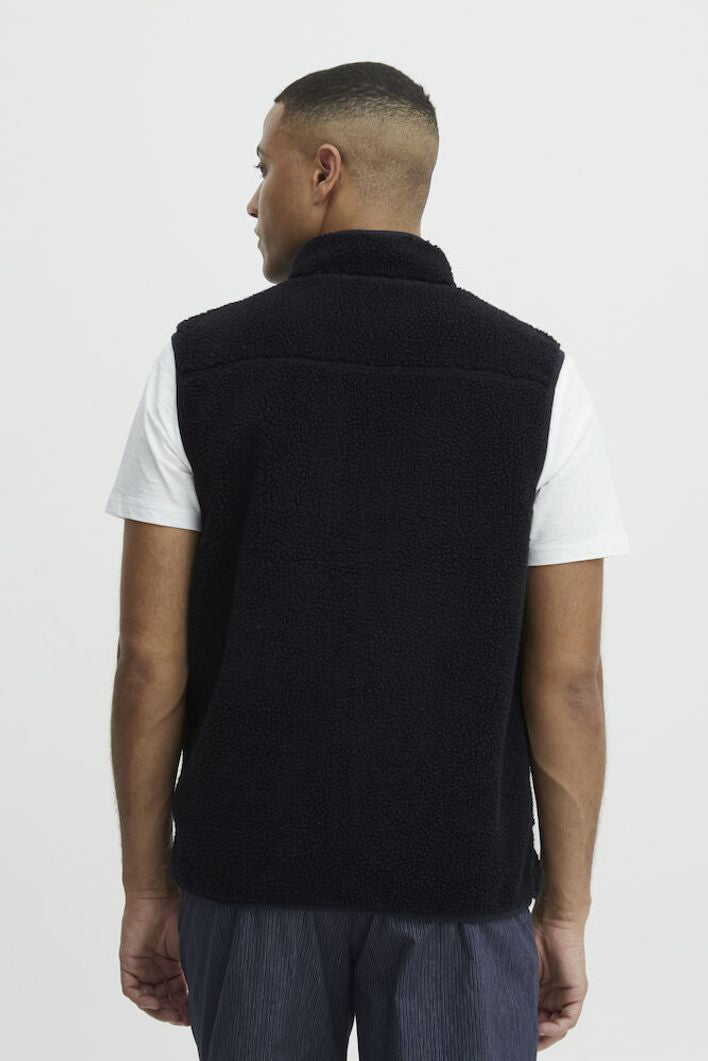 CFVitus teddy vest