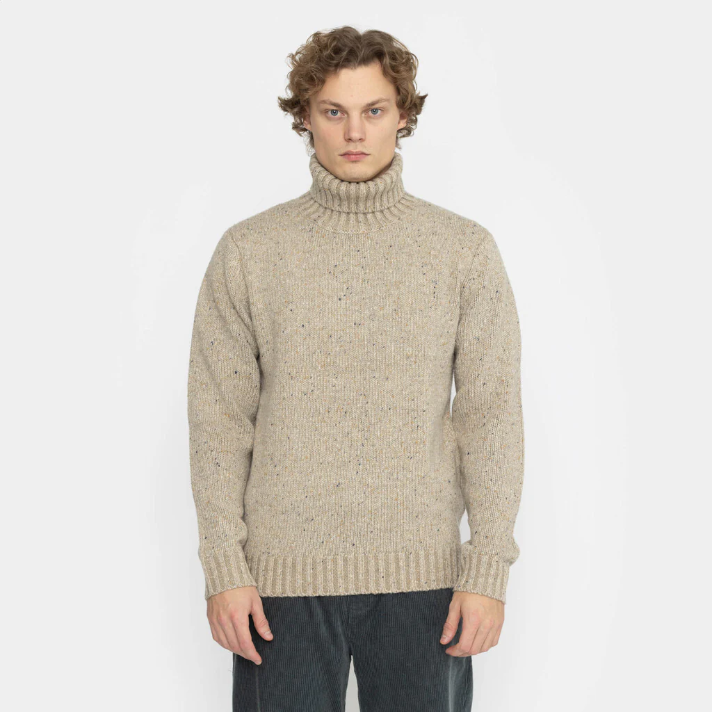 Revolution 6568 turtleneck