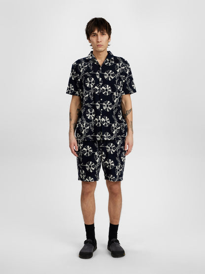Akjan frotte aop shorts