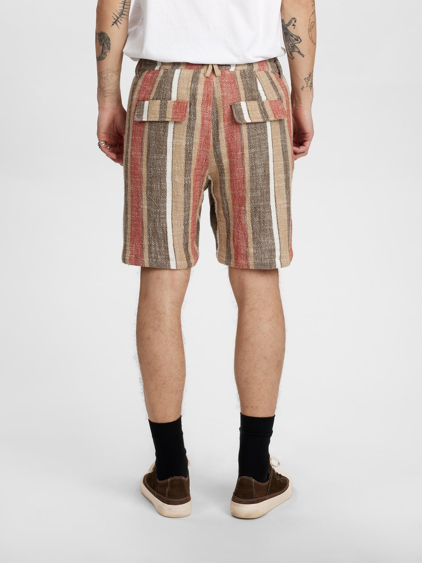 Akjan structure shorts cub